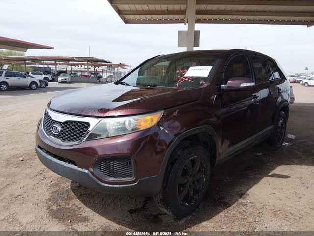 Продажа на аукционе авто 2011 Kia Sorento Lx, vin: 5XYKT3A12BG068886, номер лота: 44888954