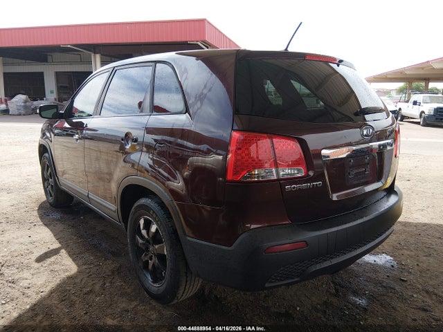 Продажа на аукционе авто 2011 Kia Sorento Lx, vin: 5XYKT3A12BG068886, номер лота: 44888954