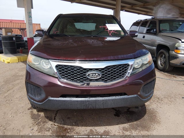 Продажа на аукционе авто 2011 Kia Sorento Lx, vin: 5XYKT3A12BG068886, номер лота: 44888954