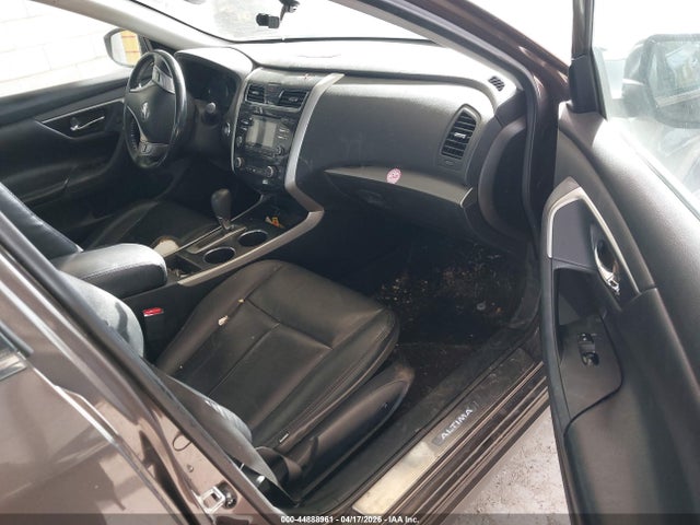 1N4AL3AP5FC130555 Nissan Altima 2.5 Sv