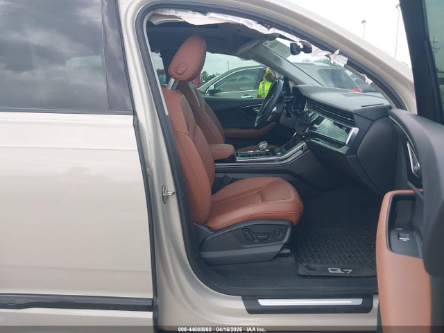 44888980 :رقم المزاد ، WA1LXBF78PD008675 vin ، 2023 Audi Q7 Premium Plus 55 Tfsi Quattro Tiptronic مزاد بيع