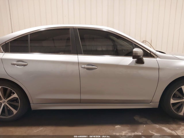 44888981 :رقم المزاد ، 4S3BNAN63F3040254 vin ، 2015 Subaru Legacy 2.5i Limited مزاد بيع