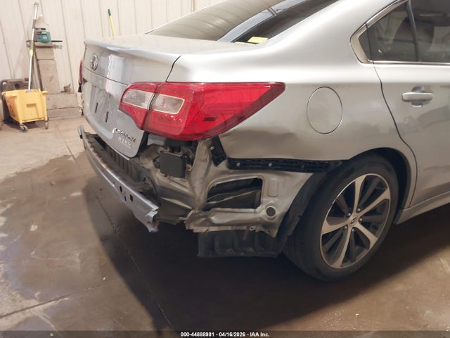 44888981 :رقم المزاد ، 4S3BNAN63F3040254 vin ، 2015 Subaru Legacy 2.5i Limited مزاد بيع