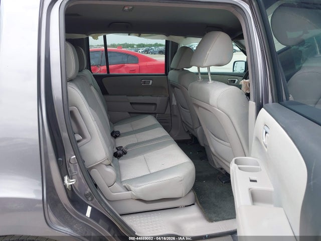 Honda PILOT LX 2014 5FNYF3H21EB007055 Image 8
