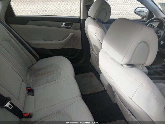 Hyundai SONATA SE 2016 5NPE24AF0GH330034 Image 8