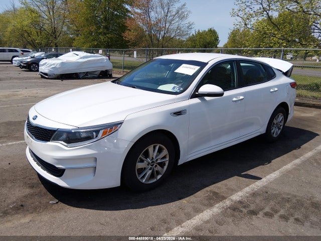 2017 Kia Optima Lx მანქანა იყიდება აუქციონზე, vin: 5XXGT4L32HG159616, აუქციონის ნომერი: 44889018