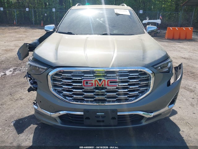 44889051 :رقم المزاد ، 3GKALXEX3JL221725 vin ، 2018 Gmc Terrain Denali مزاد بيع
