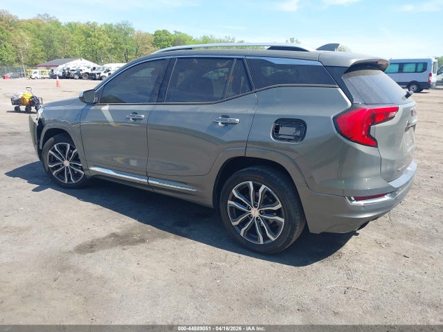 44889051 :رقم المزاد ، 3GKALXEX3JL221725 vin ، 2018 Gmc Terrain Denali مزاد بيع