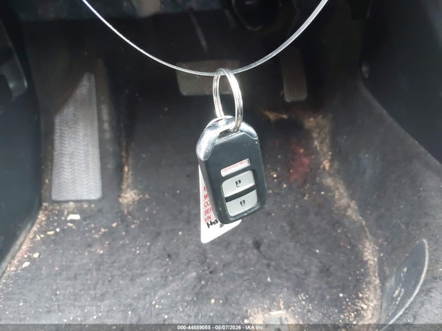 44889055 :رقم المزاد ، 3HGGK5H85FM753918 vin ، 2015 Honda Fit Ex/ex-l مزاد بيع