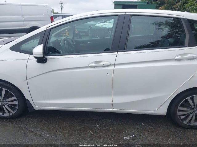 44889055 :رقم المزاد ، 3HGGK5H85FM753918 vin ، 2015 Honda Fit Ex/ex-l مزاد بيع