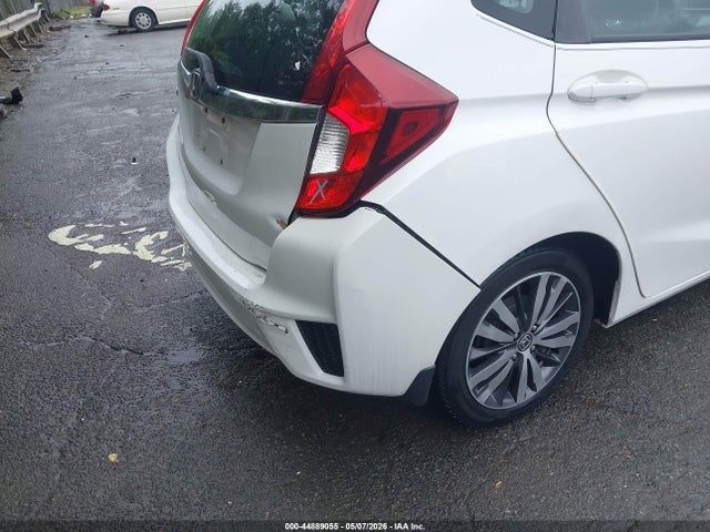 44889055 :رقم المزاد ، 3HGGK5H85FM753918 vin ، 2015 Honda Fit Ex/ex-l مزاد بيع