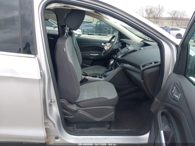44889060 :رقم المزاد ، 1FMCU9G9XDUD38896 vin ، 2013 Ford Escape Se مزاد بيع