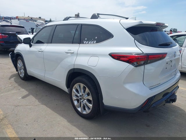 Продаж на аукціоні авто 2023 Toyota Highlander Limited, vin: 5TDKDRBH6PS013945, номер лоту: 44889087