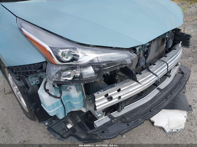 JTDKAMFU6M3152540 Toyota Prius Le