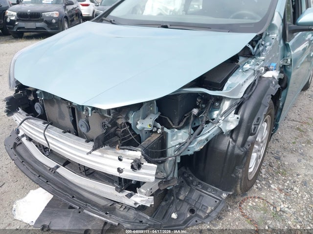 JTDKAMFU6M3152540 Toyota Prius Le