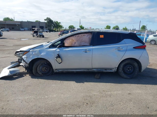 1N4AZ1BV4PC555296 Nissan Leaf S 40 Kwh