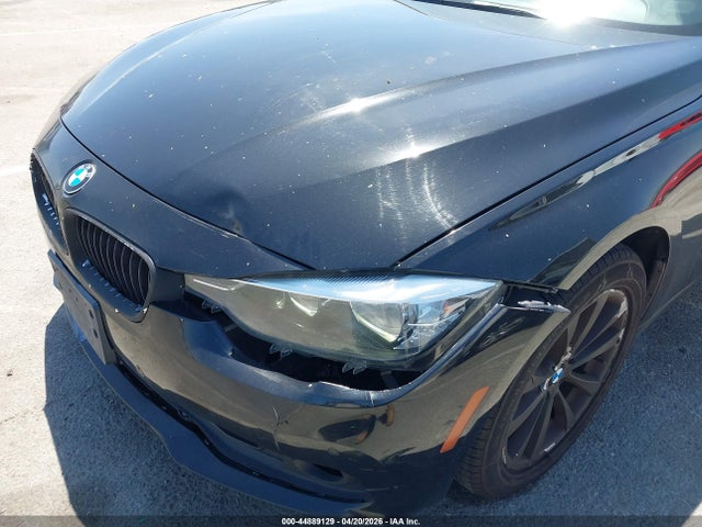 WBA8E1G32HNU16007 BMW 320i