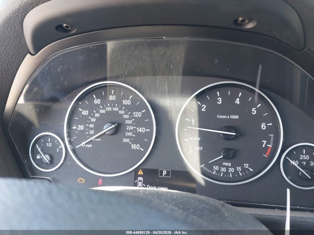 WBA8E1G32HNU16007 BMW 320i