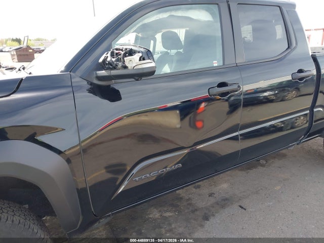 44889135 :رقم المزاد ، 3TMLB5JN7RM033456 vin ، 2024 Toyota Tacoma Trd Off Road مزاد بيع