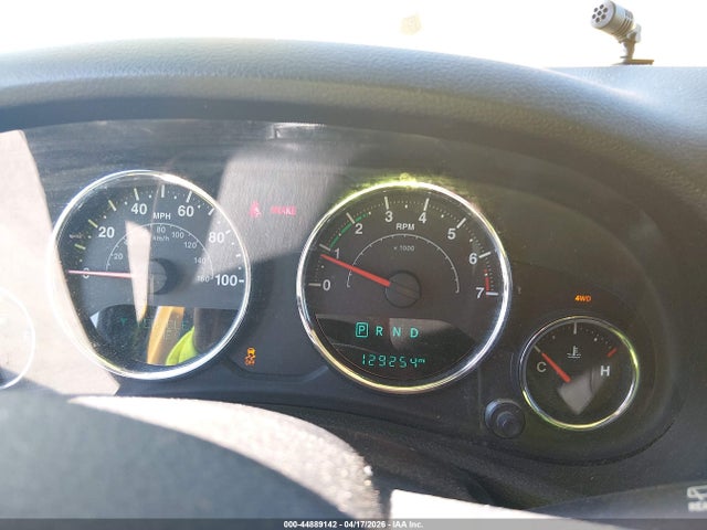 2015 Jeep Wrangler Unlimited Sport მანქანა იყიდება აუქციონზე, vin: 1C4BJWDGXFL650221, აუქციონის ნომერი: 44889142