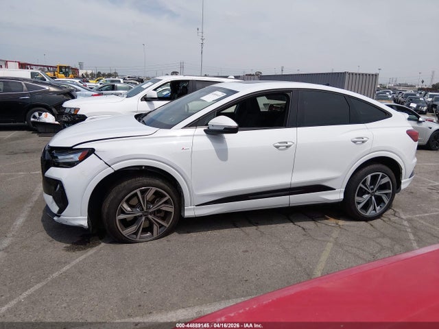 2024 Audi Q4 Sportback E-tron Premium 50 Quattro მანქანა იყიდება აუქციონზე, vin: WA122BFZXRP009646, აუქციონის ნომერი: 44889145