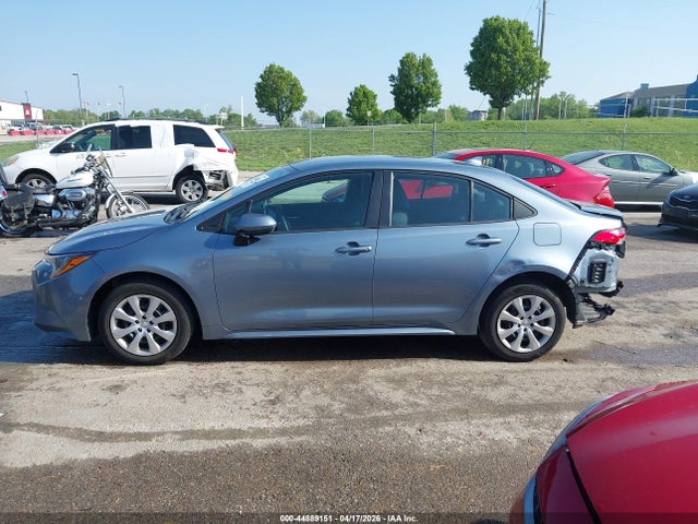 2020 Toyota Corolla Le მანქანა იყიდება აუქციონზე, vin: 5YFEPRAE0LP058958, აუქციონის ნომერი: 44889151