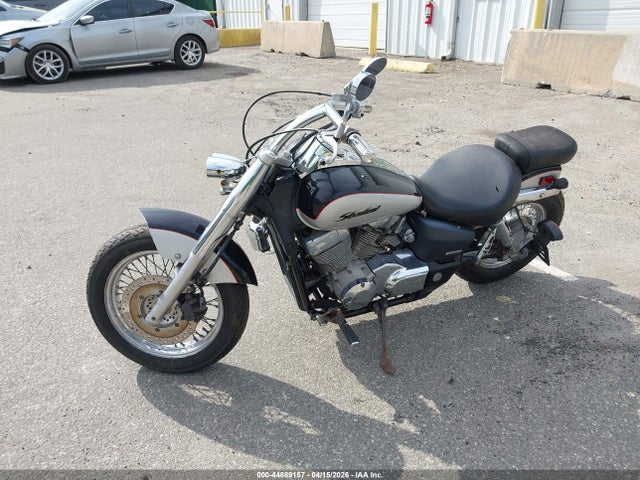 2004 HONDA VT750 JH2RC50444M000037 Photo 8