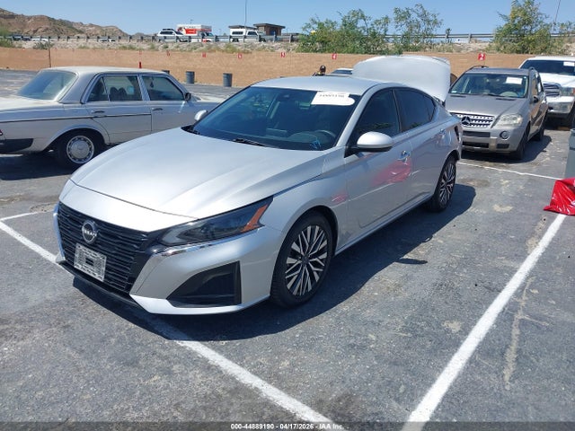 1N4BL4DV1PN311579 Nissan Altima Sv Fwd