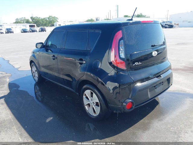 Продаж на аукціоні авто 2015 Kia Soul, vin: KNDJN2A25F7161932, номер лоту: 44889208