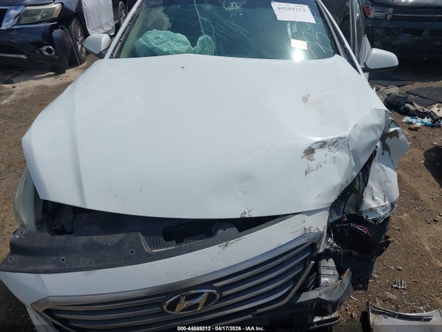 Продажа на аукционе авто 2017 Hyundai Sonata Se, vin: 5NPE24AF5HH577390, номер лота: 44889212