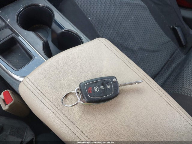 Продажа на аукционе авто 2017 Hyundai Sonata Se, vin: 5NPE24AF5HH577390, номер лота: 44889212