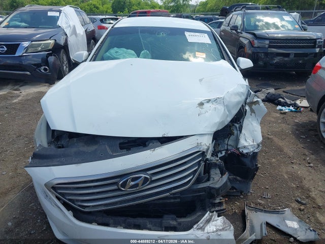 Продажа на аукционе авто 2017 Hyundai Sonata Se, vin: 5NPE24AF5HH577390, номер лота: 44889212