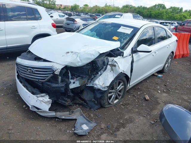 Продажа на аукционе авто 2017 Hyundai Sonata Se, vin: 5NPE24AF5HH577390, номер лота: 44889212