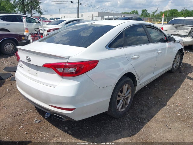 Продажа на аукционе авто 2017 Hyundai Sonata Se, vin: 5NPE24AF5HH577390, номер лота: 44889212