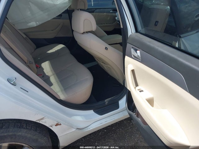 Продажа на аукционе авто 2017 Hyundai Sonata Se, vin: 5NPE24AF5HH577390, номер лота: 44889212