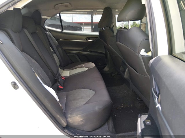 Продажа на аукционе авто 2019 Toyota Camry Le, vin: 4T1B11HK6KU270942, номер лота: 44889215