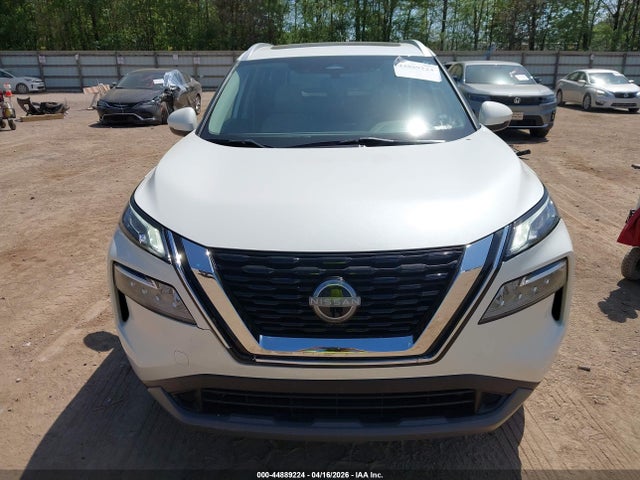 2022 Nissan Rogue Sv Intelligent Awd მანქანა იყიდება აუქციონზე, vin: 5N1BT3BBXNC708192, აუქციონის ნომერი: 44889224