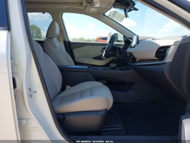 2022 Nissan Rogue Sv Intelligent Awd მანქანა იყიდება აუქციონზე, vin: 5N1BT3BBXNC708192, აუქციონის ნომერი: 44889224