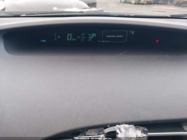 44889229 :رقم المزاد ، JTDKN3DU0E1791057 vin ، 2014 Toyota Prius Five/four/three/two مزاد بيع
