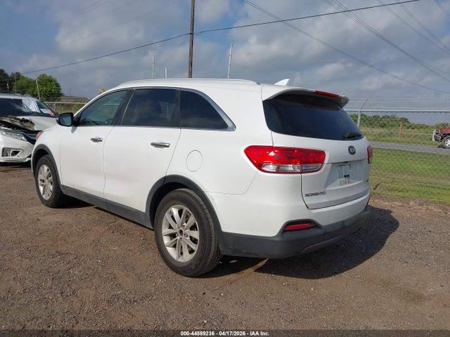 2017 Kia Sorento 2.4l Lx მანქანა იყიდება აუქციონზე, vin: 5XYPG4A3XHG250930, აუქციონის ნომერი: 44889236