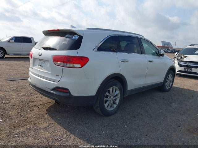 2017 Kia Sorento 2.4l Lx მანქანა იყიდება აუქციონზე, vin: 5XYPG4A3XHG250930, აუქციონის ნომერი: 44889236