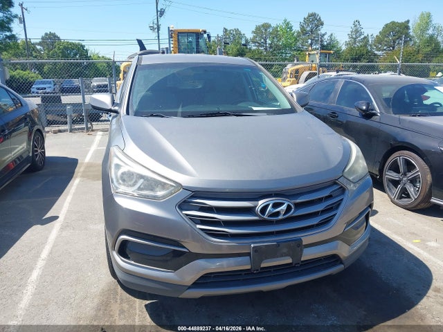 Продаж на аукціоні авто 2017 Hyundai Santa Fe Sport 2.4l, vin: 5NMZTDLB6HH008392, номер лоту: 44889237