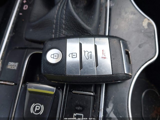 5XYPK4A5XLG641911 KIA Sorento 3.3l Sx