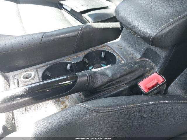 3VW217AU9FM053590 Volkswagen Golf Tsi S 4-door