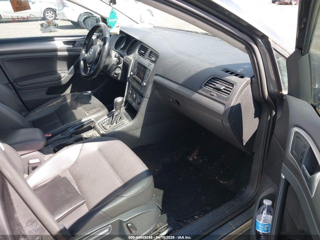 3VW217AU9FM053590 Volkswagen Golf Tsi S 4-door
