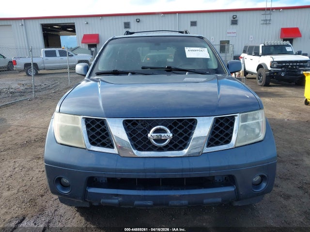 44889261 :رقم المزاد ، 5N1AR18W25C764717 vin ، 2005 Nissan Pathfinder Se مزاد بيع