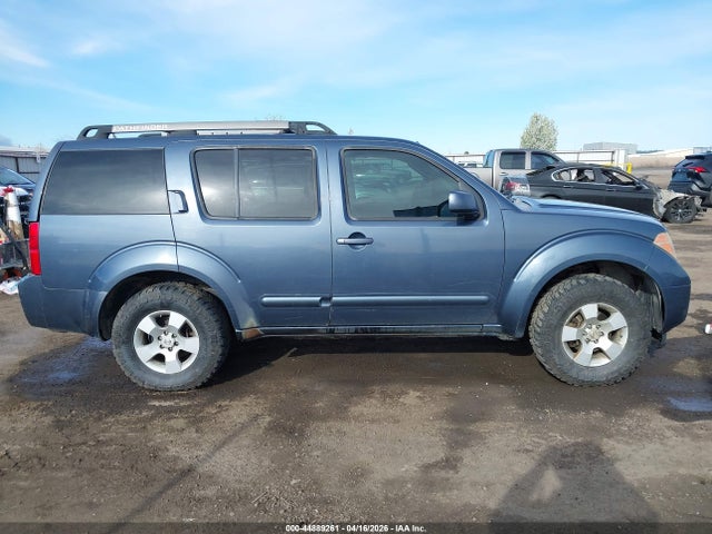 44889261 :رقم المزاد ، 5N1AR18W25C764717 vin ، 2005 Nissan Pathfinder Se مزاد بيع