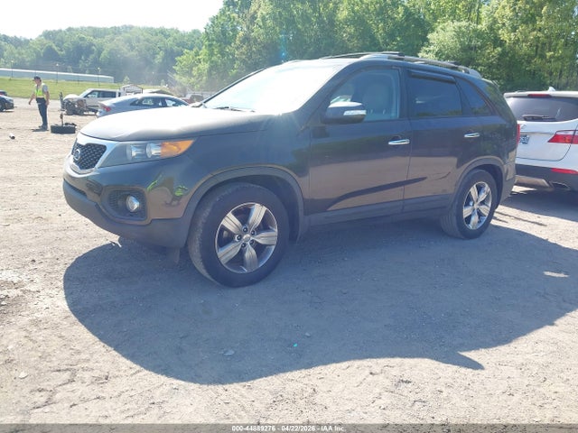 44889276 :رقم المزاد ، 5XYKU3A6XCG227812 vin ، 2012 Kia Sorento Ex مزاد بيع