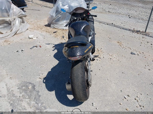 2000 Suzuki Gsx1300 R მანქანა იყიდება აუქციონზე, vin: JS1GW71A2Y2106845, აუქციონის ნომერი: 44889279