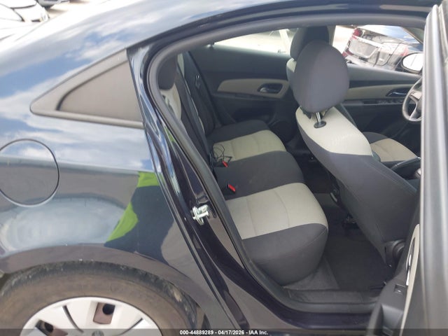 Chevrolet Cruze Ls Auto 2015 1G1PA5SH5F7271432 Image 8